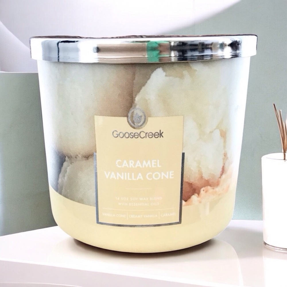 🆕40+ Hrs Caramel Vanilla Cone 3 Wick Candle